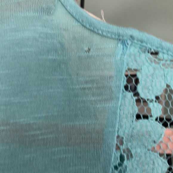 Beautiful Turquoise Lacey Top - Picture 5 of 5